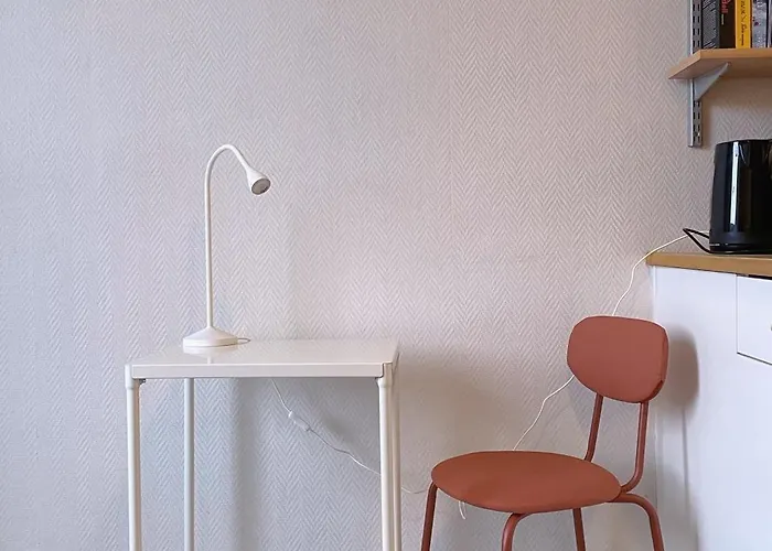 Nextdoor Host Penthouse For Long With Fast Wifi * Хельсинки