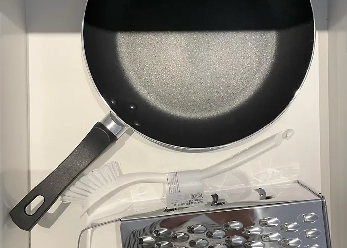 Апартаменты Nextdoor Host Penthouse For Long With Fast Wifi