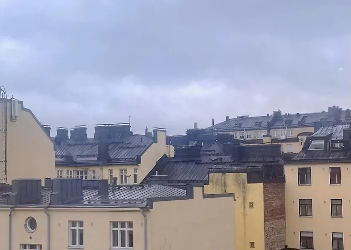 Nextdoor Host Penthouse For Long With Fast Wifi Хельсинки