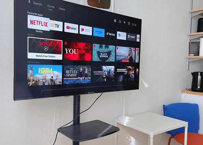 Апартаменты Nextdoor Host Penthouse For Long With Fast Wifi