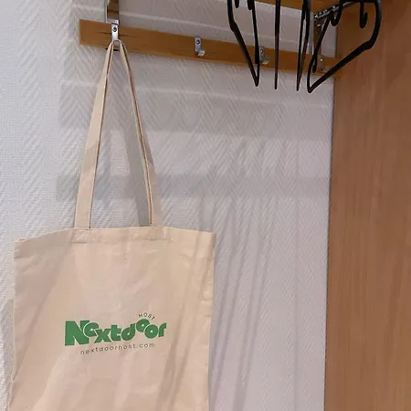 Nextdoor Host Penthouse For Long With Fast Wifi Lejlighed